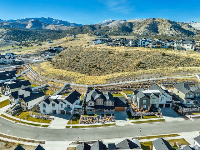 14236 S SUMMIT CREST LN, Herriman, UT 84096