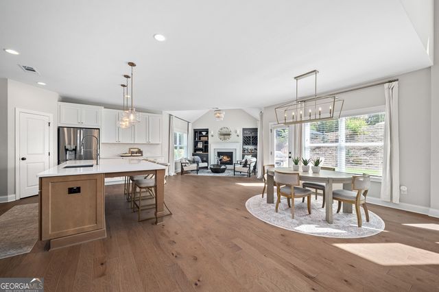 224 Milton Overlook Pass, Woodstock, GA 30188