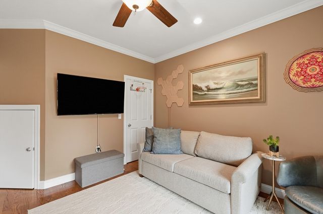 223 Tiffany St, Attleboro, MA 02703
