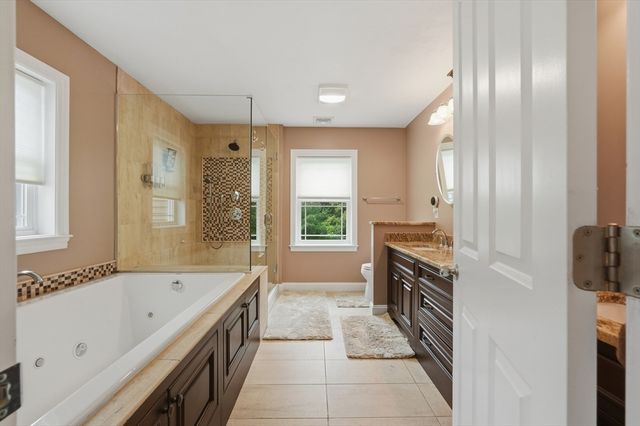 223 Tiffany St, Attleboro, MA 02703