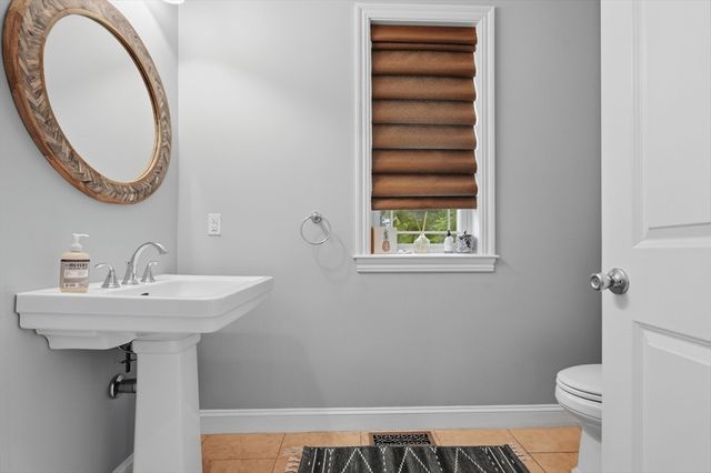 223 Tiffany St, Attleboro, MA 02703