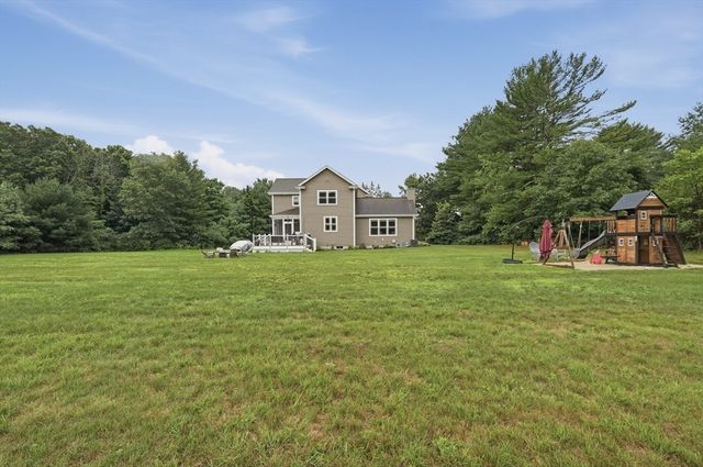 223 Tiffany St, Attleboro, MA 02703