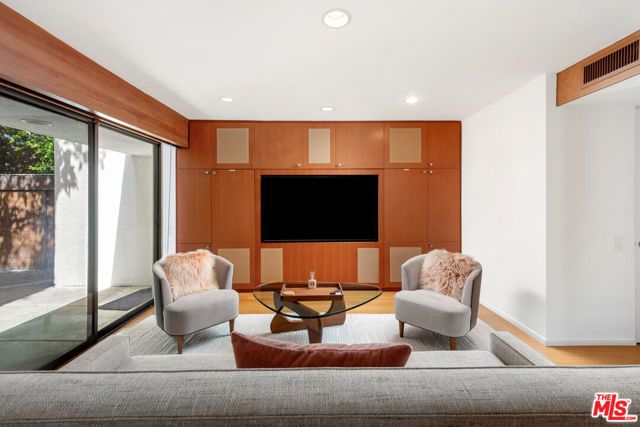 27553 pacific Coast Highway, Malibu, CA 90265