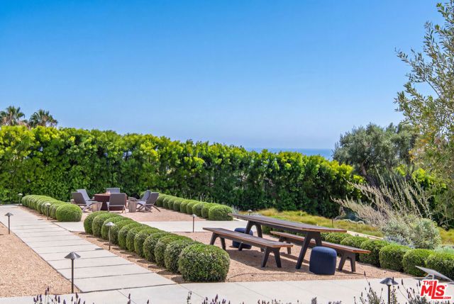 27553 pacific Coast Highway, Malibu, CA 90265