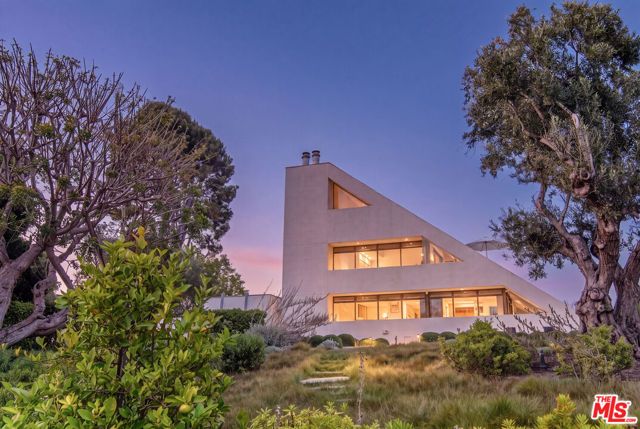 27553 pacific Coast Highway, Malibu, CA 90265