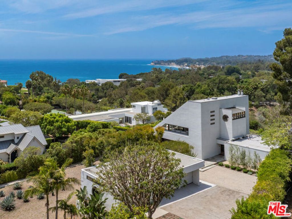 27553 pacific Coast Highway, Malibu, CA 90265