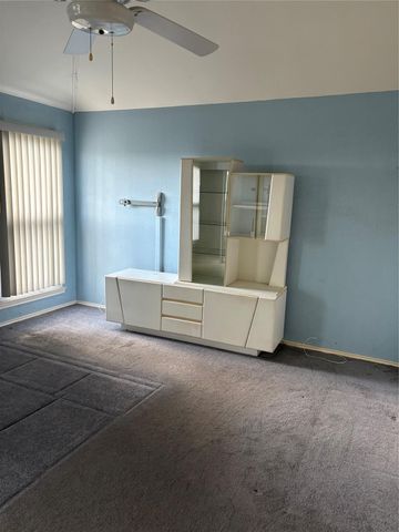 6607 Redding Springs Lane, Houston, TX 77086