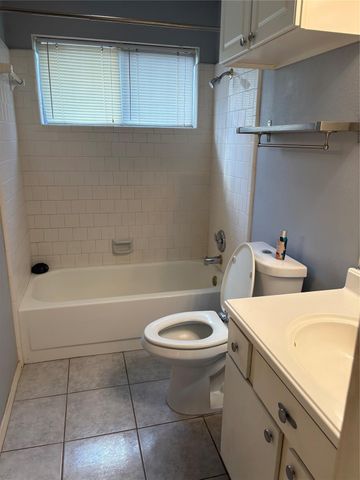 6607 Redding Springs Lane, Houston, TX 77086