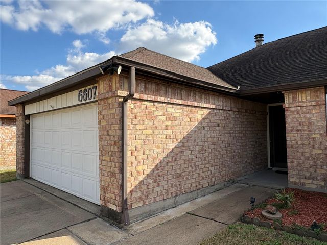 6607 Redding Springs Lane, Houston, TX 77086