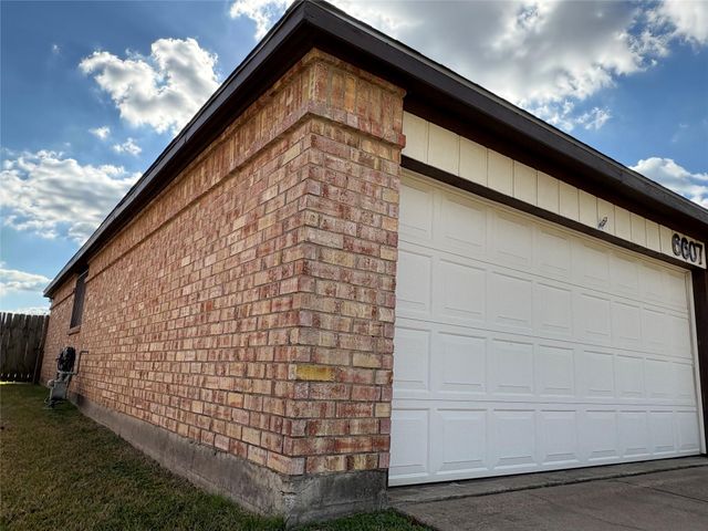 6607 Redding Springs Lane, Houston, TX 77086