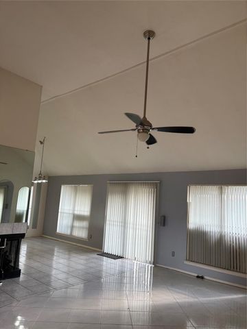 6607 Redding Springs Lane, Houston, TX 77086