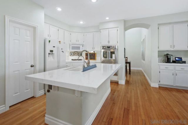 30916 Oakhill Drive, Temecula, CA 92591