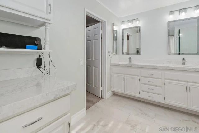 30916 Oakhill Drive, Temecula, CA 92591