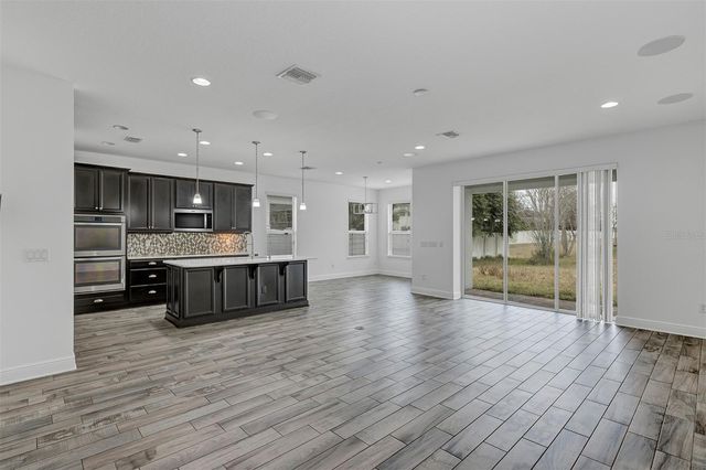 1138 FOUNTAIN COIN LOOP, Orlando, FL 32828