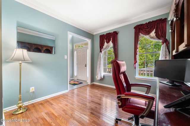 26 Carla Way, Lawrenceville, NJ 08648