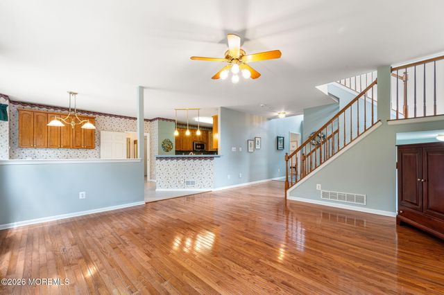 26 Carla Way, Lawrenceville, NJ 08648