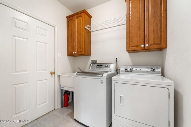 26 Carla Way, Lawrenceville, NJ 08648