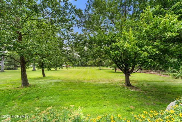 26 Carla Way, Lawrenceville, NJ 08648
