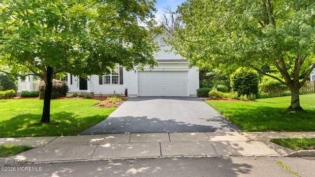 26 Carla Way, Lawrenceville, NJ 08648