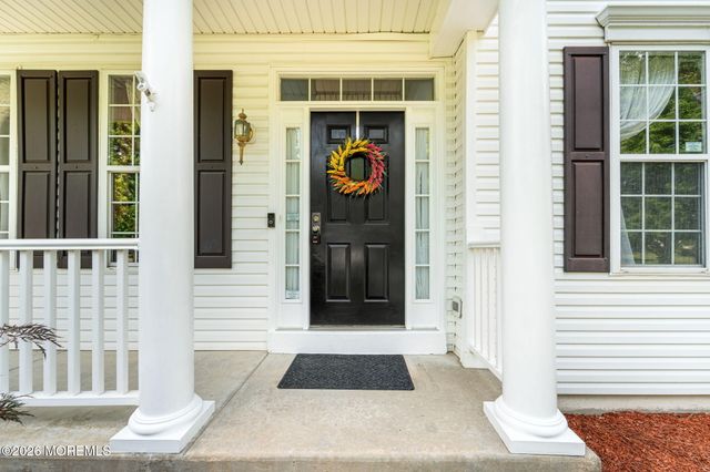 26 Carla Way, Lawrenceville, NJ 08648