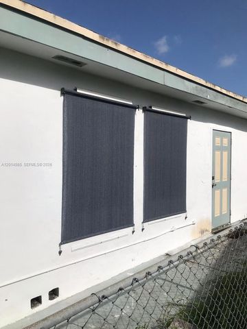 2530 NW 17th Street, Fort Lauderdale, FL 33311