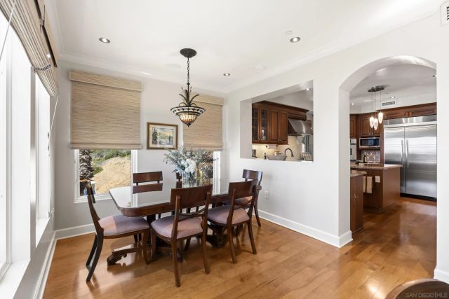 1010 Genter 302, La Jolla, CA 92037