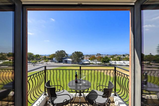 1010 Genter 302, La Jolla, CA 92037