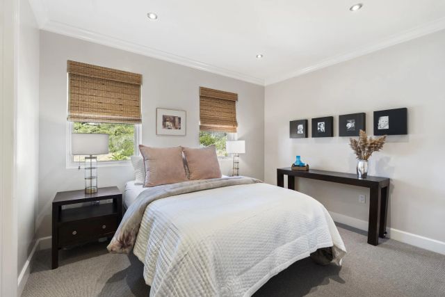 1010 Genter 302, La Jolla, CA 92037