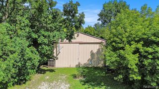 3361 S Center Road, Burton, MI 48519