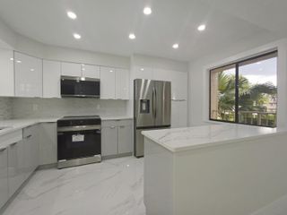 7280 Amberly Lane 207, Delray Beach, FL 33446