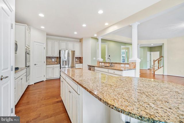 4463 WEEJUN LOOP, Woodbridge, VA 22192