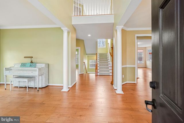 4463 WEEJUN LOOP, Woodbridge, VA 22192