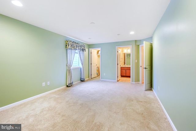 4463 WEEJUN LOOP, Woodbridge, VA 22192