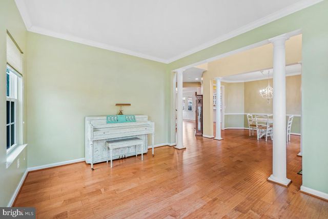 4463 WEEJUN LOOP, Woodbridge, VA 22192