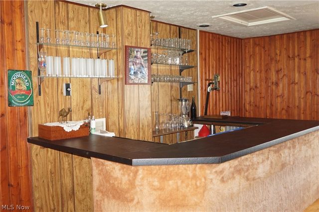 6019 New London Road, Ashtabula, OH 44004