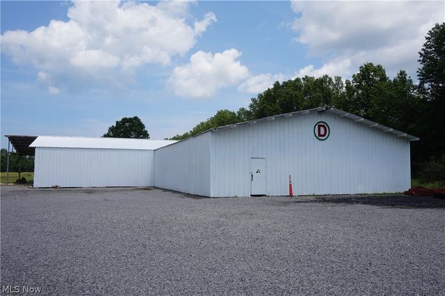 6019 New London Road, Ashtabula, OH 44004