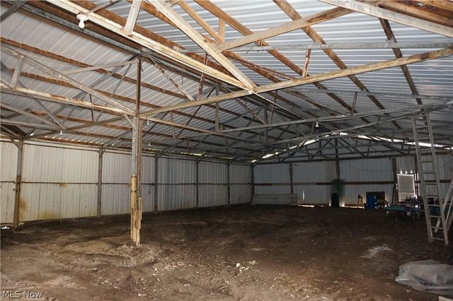 6019 New London Road, Ashtabula, OH 44004