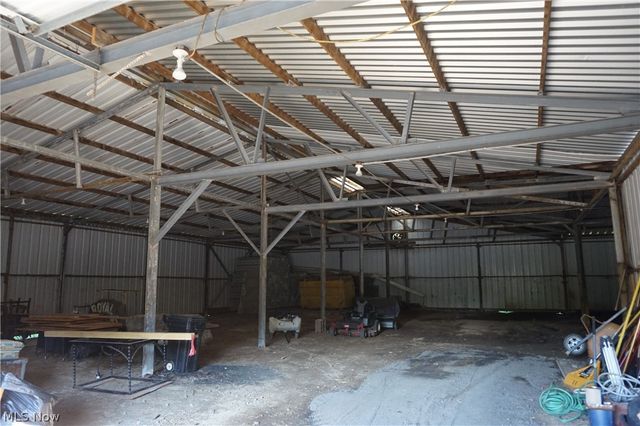 6019 New London Road, Ashtabula, OH 44004