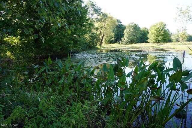 6019 New London Road, Ashtabula, OH 44004