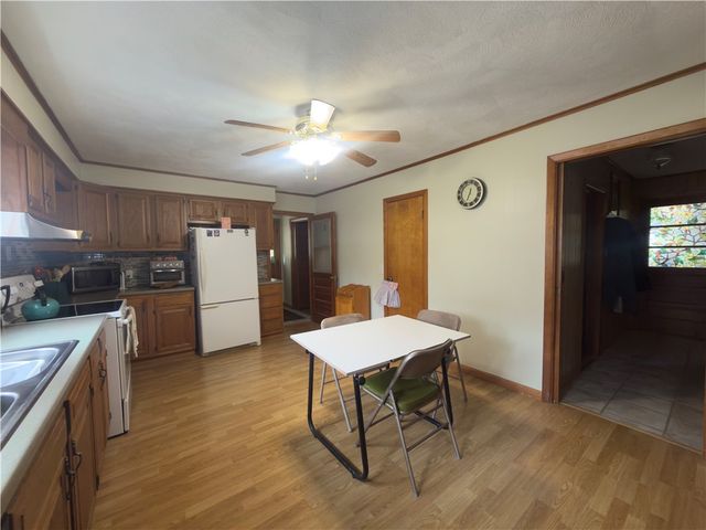 1264 Chopmist Hill Road, Scituate, RI 02857