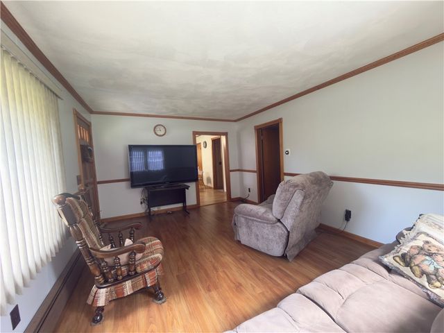1264 Chopmist Hill Road, Scituate, RI 02857