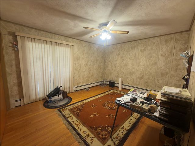 1264 Chopmist Hill Road, Scituate, RI 02857