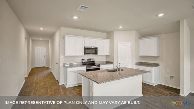 214 WIRECRESTED Drive, Lockhart, TX 78644