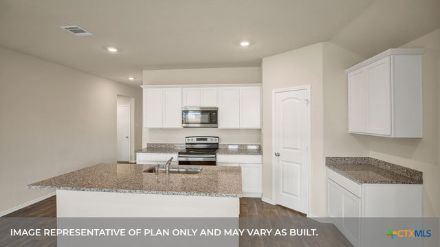 214 WIRECRESTED Drive, Lockhart, TX 78644