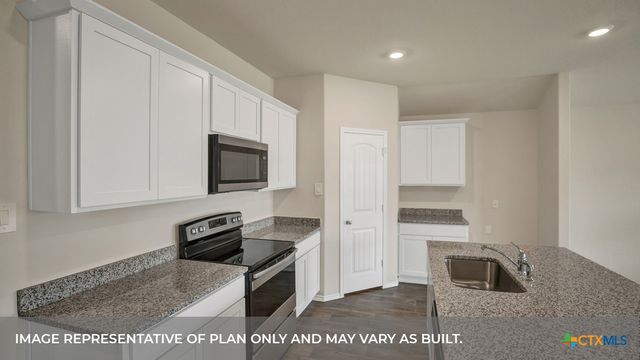 214 WIRECRESTED Drive, Lockhart, TX 78644
