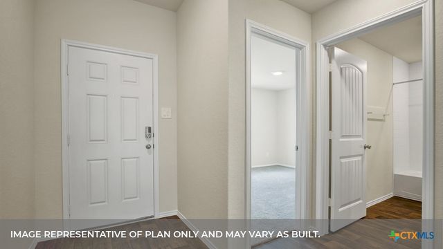 214 WIRECRESTED Drive, Lockhart, TX 78644