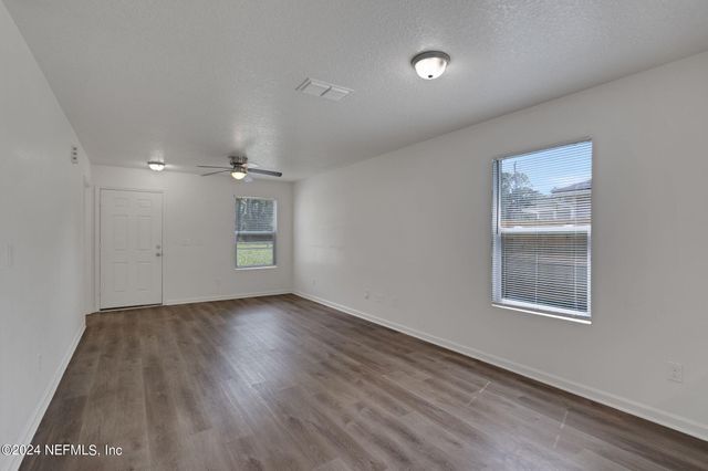 908 W 9TH Street, St. Augustine, FL 32084