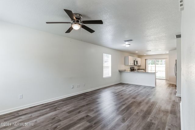 908 W 9TH Street, St. Augustine, FL 32084