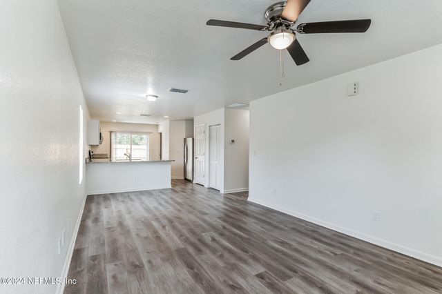 908 W 9TH Street, St. Augustine, FL 32084