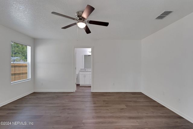 908 W 9TH Street, St. Augustine, FL 32084